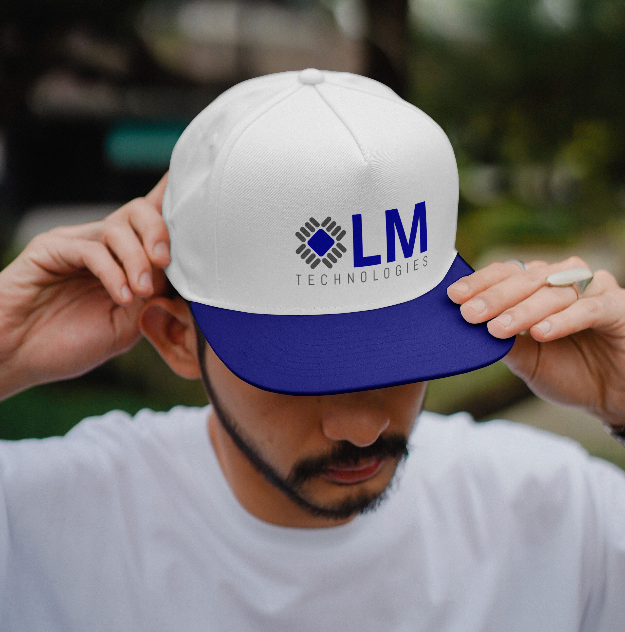 Snapback-Cap-Mockup2